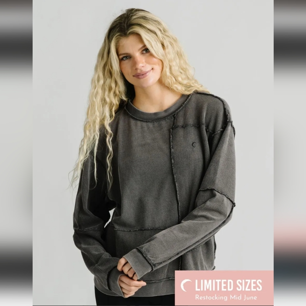 ZYIA Grey Waffled Sweatshirt